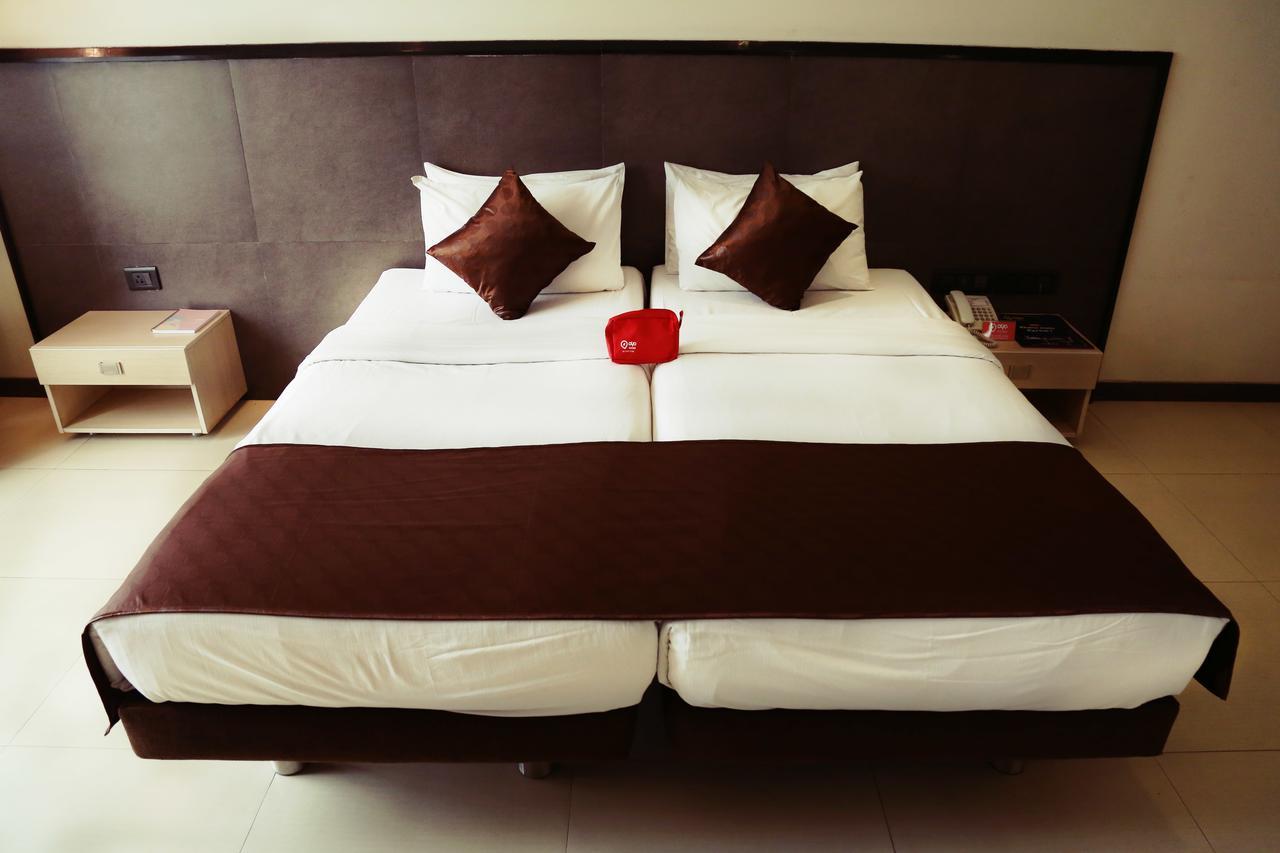 The Sirona Hotel Pune Zewnętrze zdjęcie