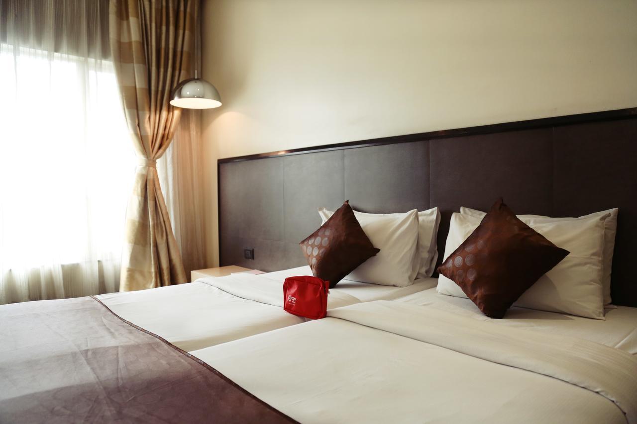 The Sirona Hotel Pune Zewnętrze zdjęcie