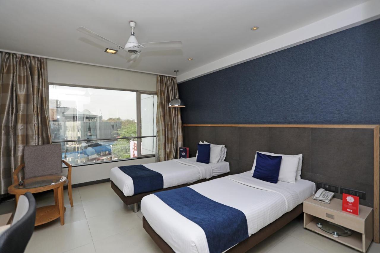The Sirona Hotel Pune Zewnętrze zdjęcie