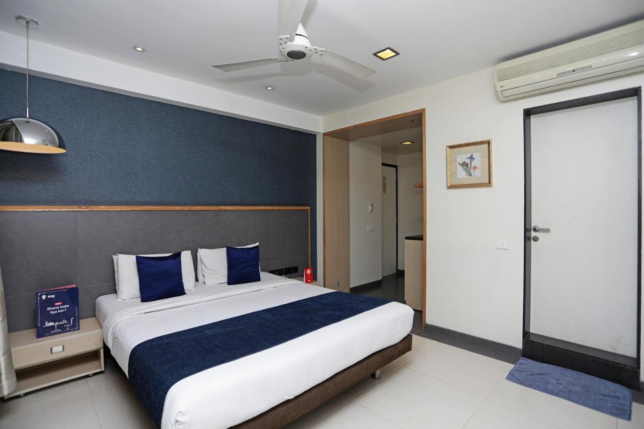 The Sirona Hotel Pune Zewnętrze zdjęcie