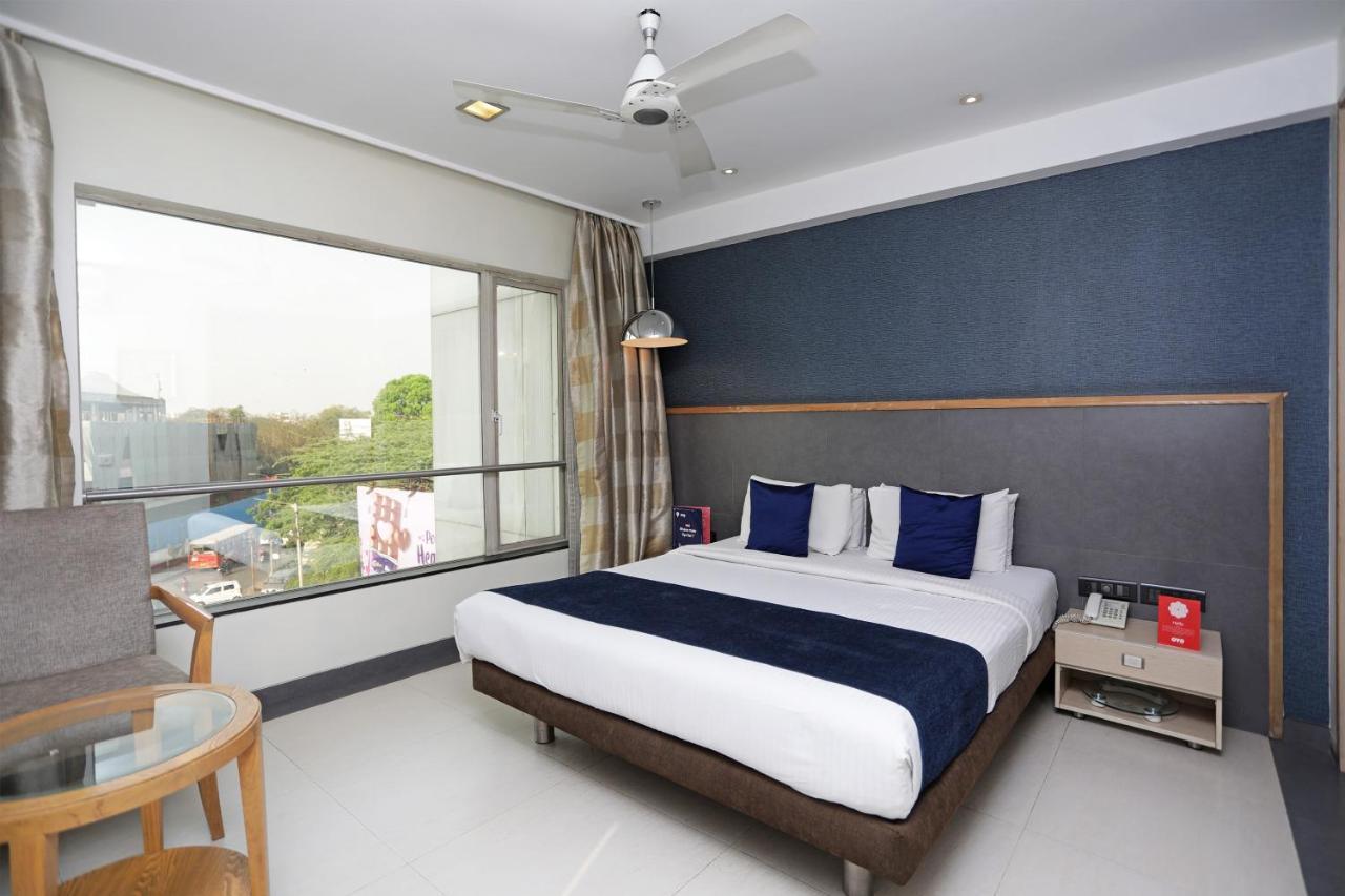 The Sirona Hotel Pune Zewnętrze zdjęcie